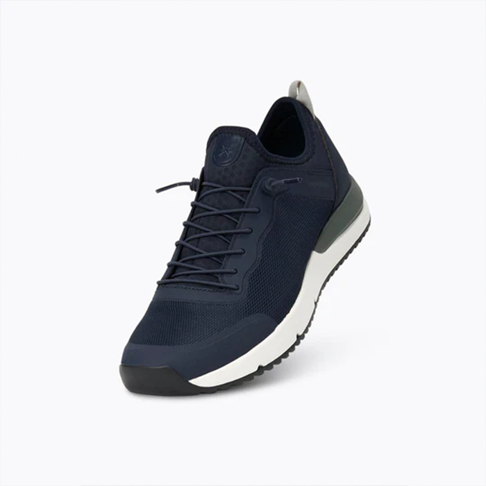 Durable shoes - white